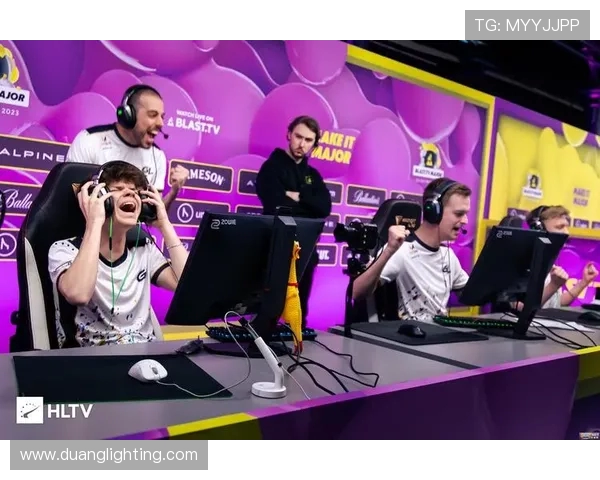 EDG在CSGO赛事中的耐力表现分析与未来展望 EDG在CSGO赛事中的耐力表现分析与未来展望