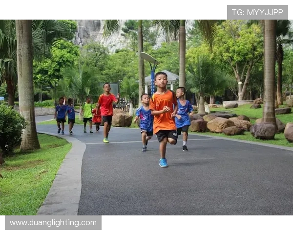 成都羽毛球队状态变革引发热议全新训练理念与战术调整助力团队崛起