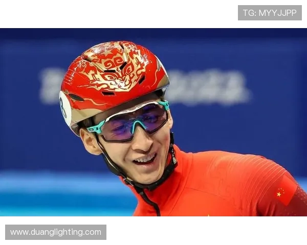 恩德里克的崛起之路：从青涩少年到足球新星的传奇旅程