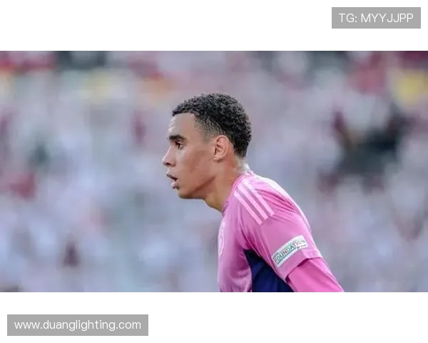 穆西亚拉:年轻天才如何在足球世界中崭露头角与实现自我价值 穆西亚拉:年轻天才如何在足球世界中崭露头角与实现自我价值