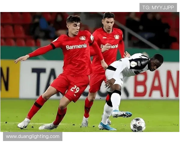 罗森博格与奥斯的精彩对决揭示了挪超联赛的激烈竞争与战术博弈