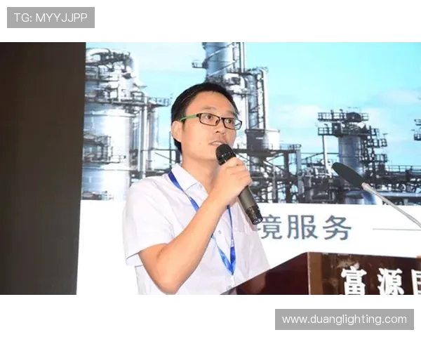 专访杨芳深度剖析英雄联盟成功背后的秘密与策略