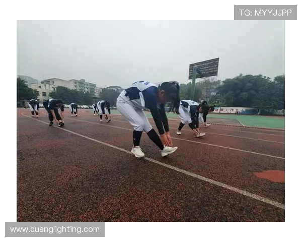 成都网球队灵活性探讨：如何提升竞技水平与团队协作能力